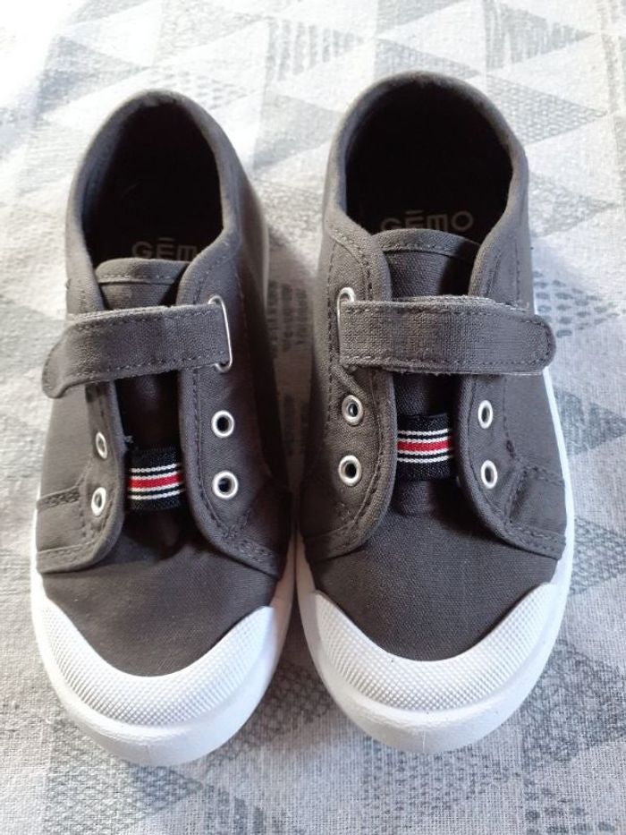 Baskets Gémo pointure 32