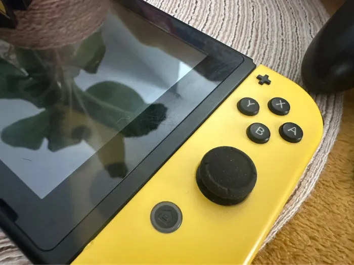 Nintendo Switch Édition Pikachu & Evoli Pokémon - photo numéro 13