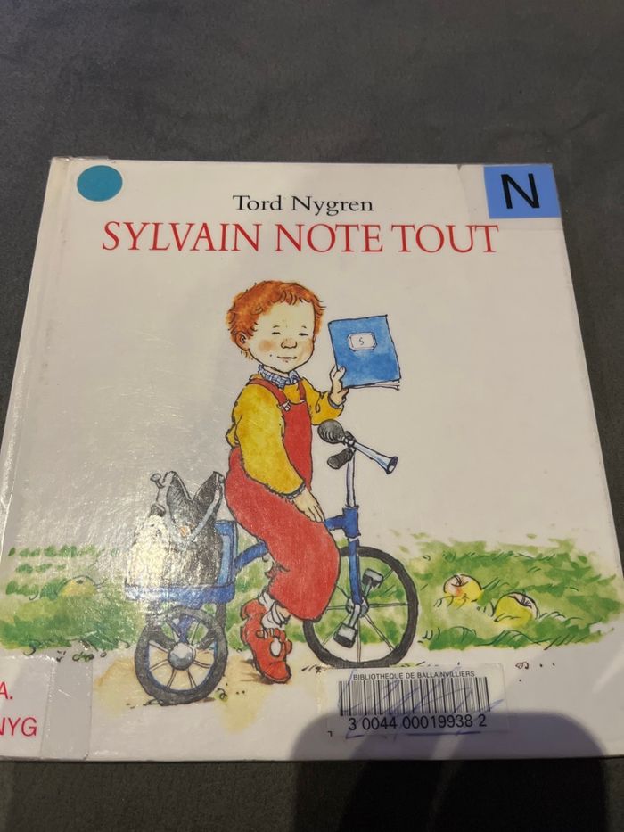 Livre Sylvain bote tout enfant - photo numéro 1