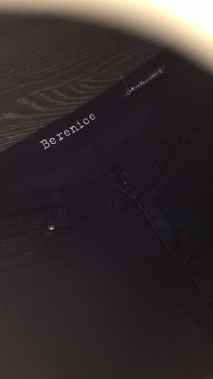 Jeans bleu marine berenice taille 28 excellent état femme