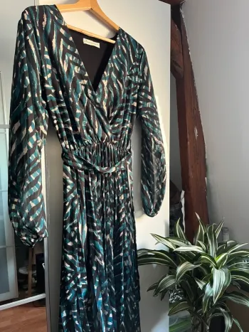 Robe verte à motif tendance