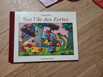 Livre sur l île des zertes
