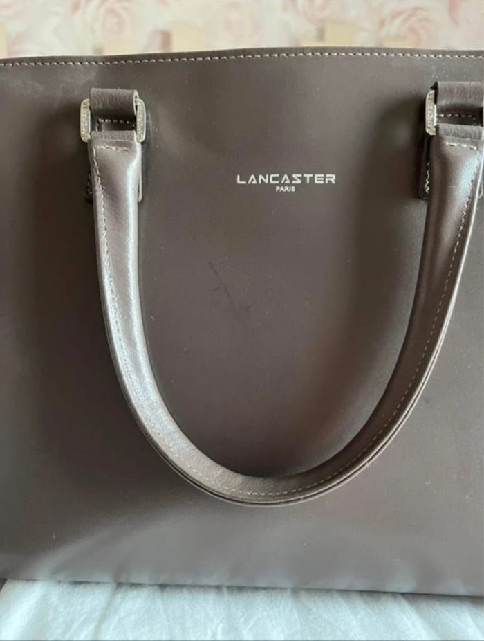 Sac lancaster avec porte feuille