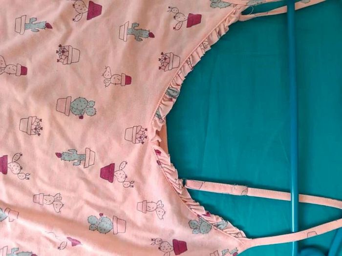 Robe de nuit taille 46/48 - photo numéro 3