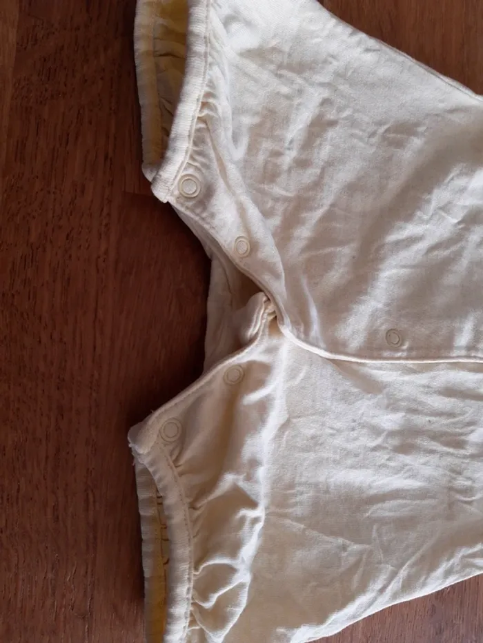 Combishort bebe fille - photo numéro 3