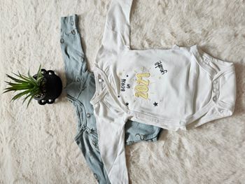 🌟 Smile/ Hust and Claire - Lot de 2 bodies à manches longues - Taille 3 mois