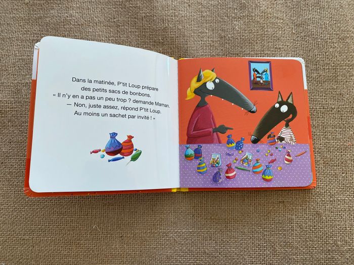 Livre p'tit loup fête son anniversaire Auzou - photo numéro 3