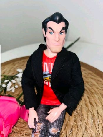 Poupee disney ken 