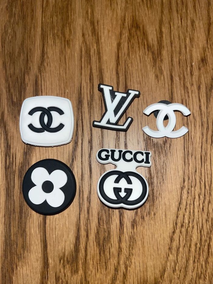 Lot 5 Jibbitz pour crocs