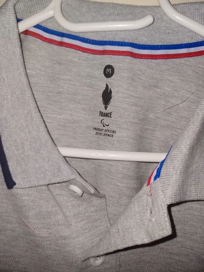 Polos Produit Official - photo numéro 3
