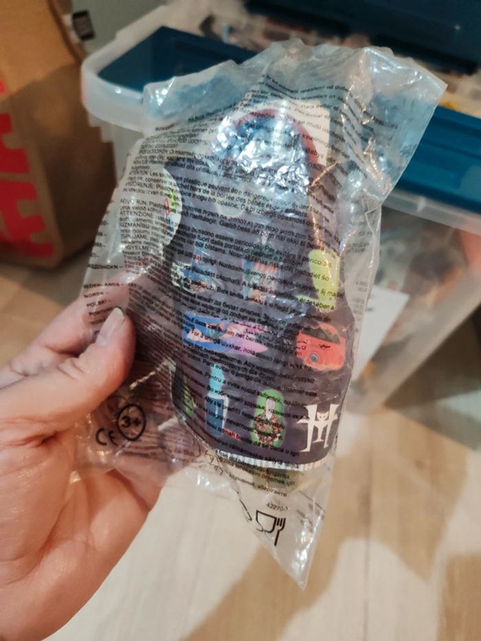 Figurine McDonald's hotel Transilvania - photo numéro 4