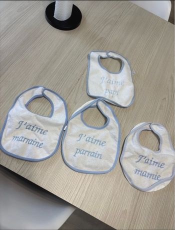 Lot de 4 bavoir bébé 