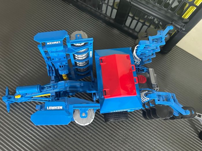 Bruder lemken solitaire 9 - photo numéro 2