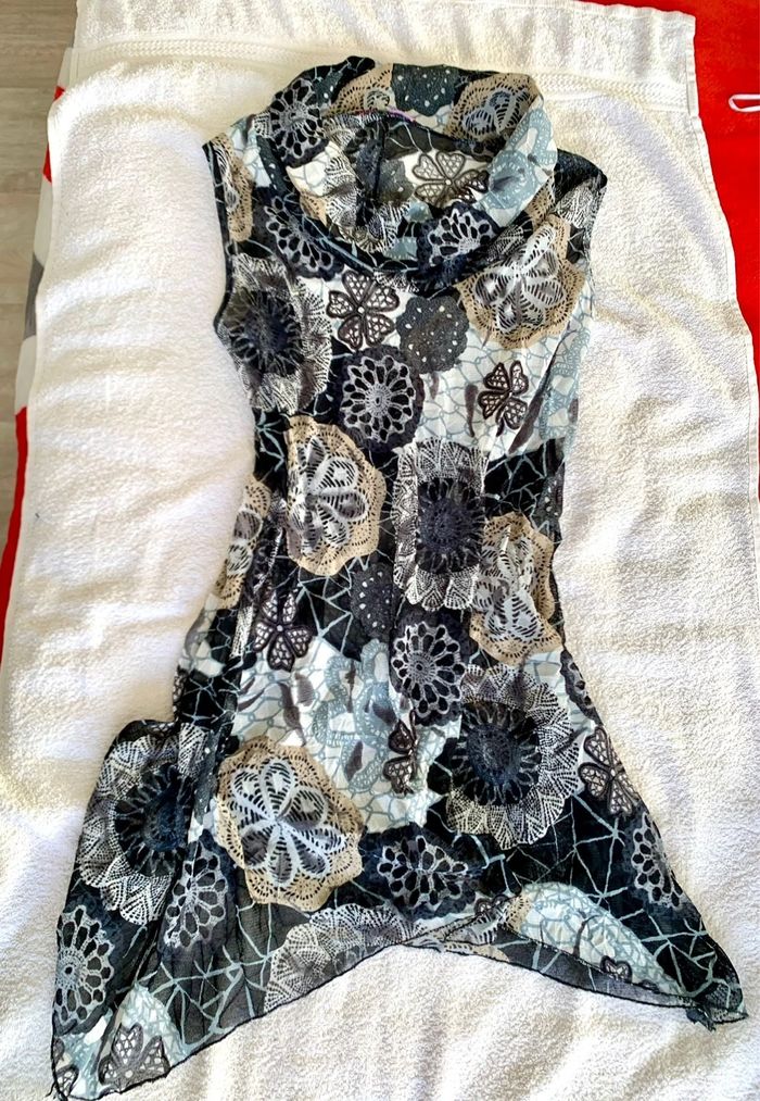 Haut long / tunique vintage à fleurs vintage style