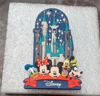 Figurine Disney chateau, magnet