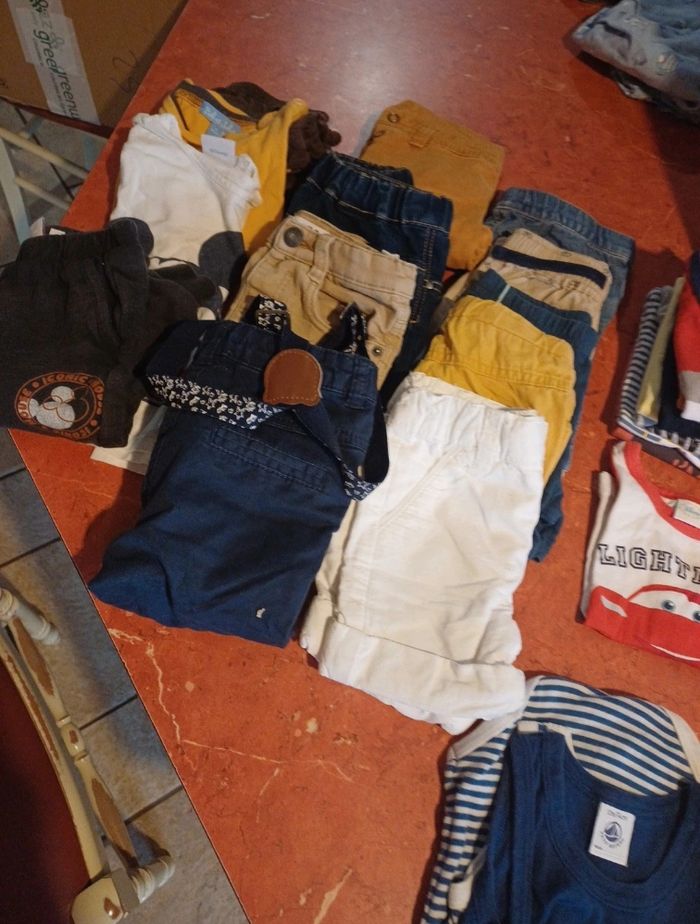 Lot de vêtements garçon taille 12 mois été - photo numéro 2