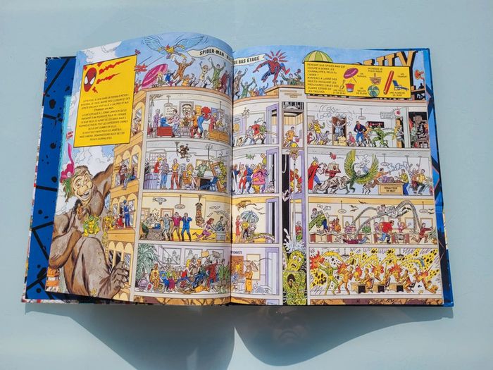 Livre grand format Cherche et trouve Spider-man 🕸 - photo numéro 4