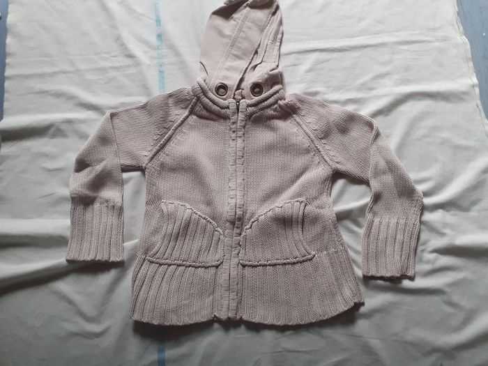 Veste épaisse crème à capuche avec des poches