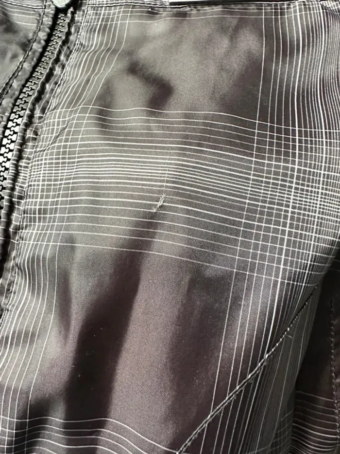 Veste imperméable noir et gris 5 ans - photo numéro 5