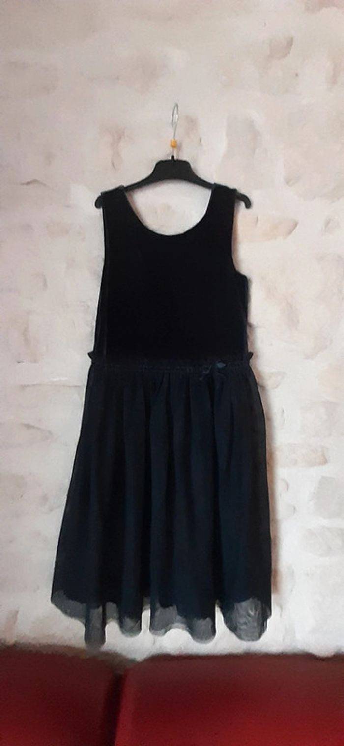 Magnifique robe marine 10 ans - photo numéro 3