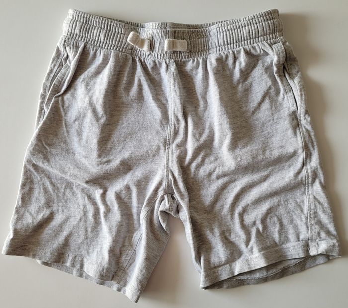 Short tissus gris 8 ans