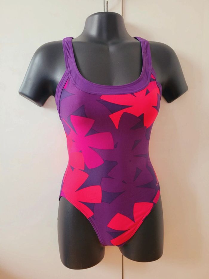 Neuf maillot de bain 1 pièce fleurs motifs Nabaji bikini piscine sport femme taille XS 34 coquette - photo numéro 2
