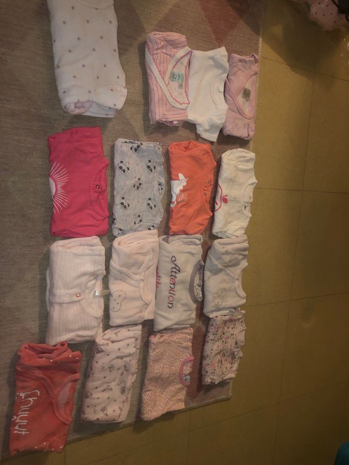 Pyjama, bébé fille 1 mois - photo numéro 3