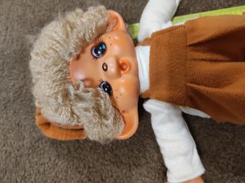 kiki oreille et bouche