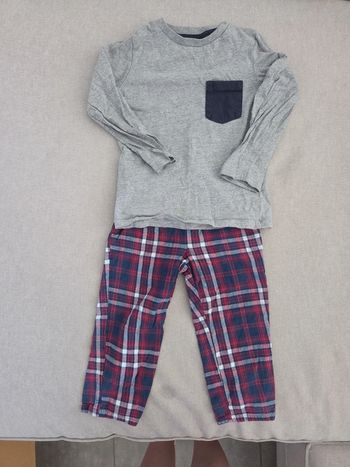 Pyjamas 2 pièces