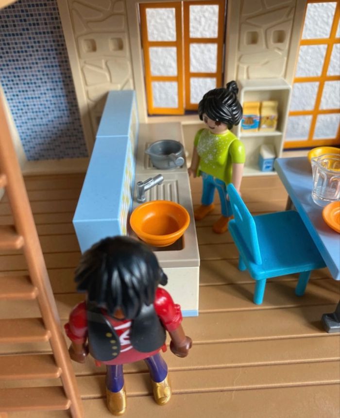 Maison playmobil et accessoires - photo numéro 5