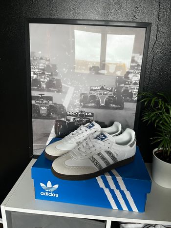 Adidas samba à paillettes argentée - taille 38