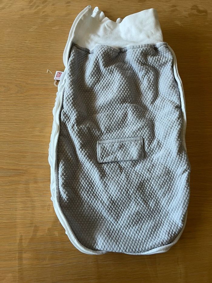 Cocobag gigoteuse pour Cocoonababy de Red Castle très bon état