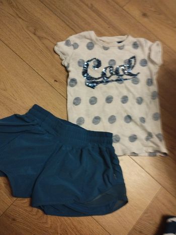Lot t-shirt Zara 6/7 ans + short de sport léger