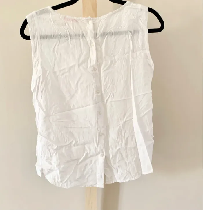 🤍 Débardeur blanc sans manches boutonné dos – Camaïeu – Taille 38 - photo numéro 2
