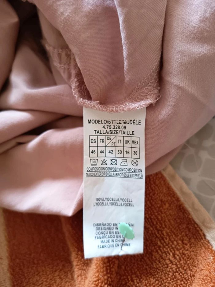 Robe courte. Marque Md'm révolution. - photo numéro 6