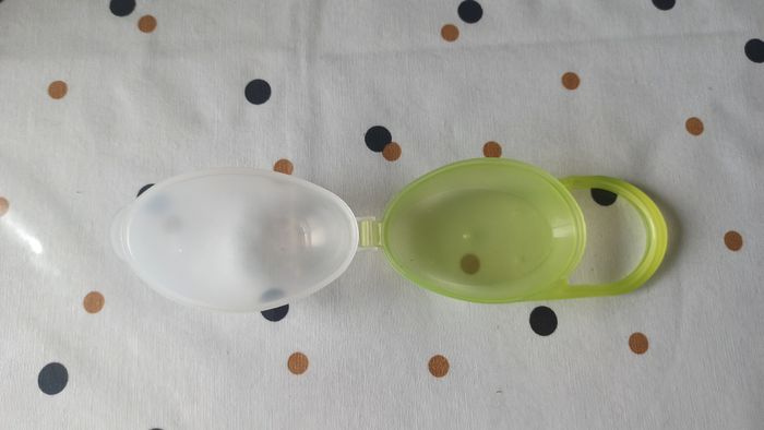 Range tétine - photo numéro 3