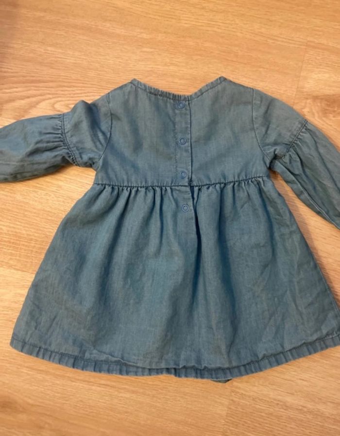 Robe 3-6 mois - photo numéro 4