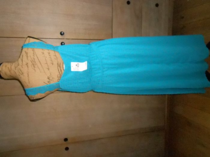 Robe à plumetis bleu - photo numéro 4