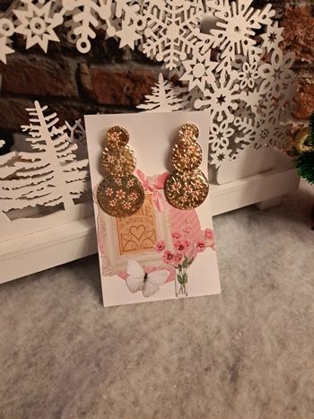 Boucles d'oreilles pendante doré avec fleurs rose