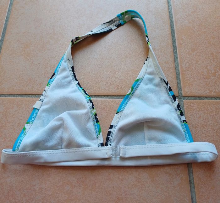 Haut de maillot de bain à fleurs 🌸 - photo numéro 2