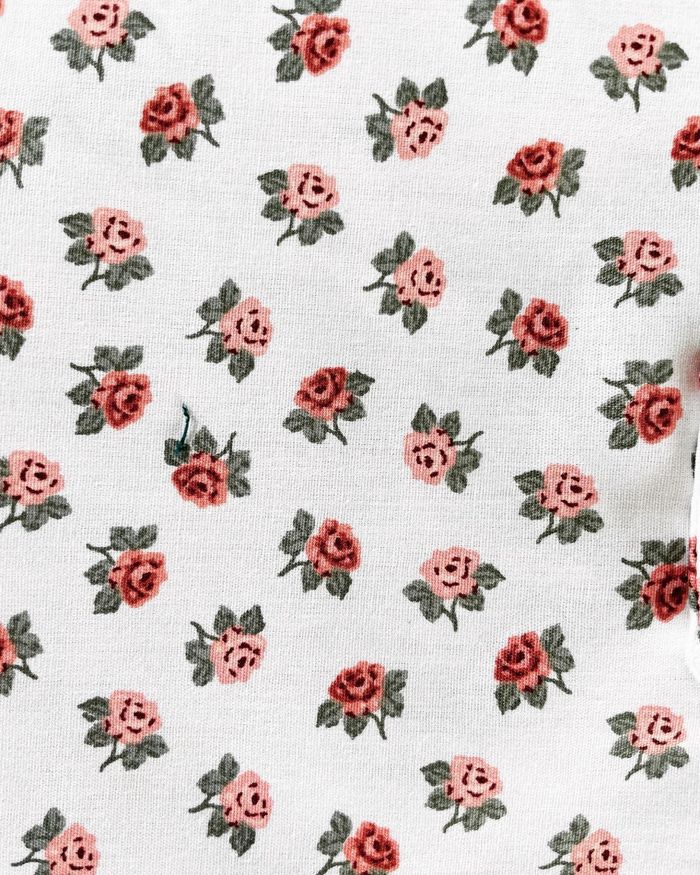 Protège carnet de santé « fleurs » - photo numéro 3