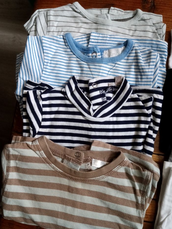 8 Tee-shirt avec pressions arrière - photo numéro 2