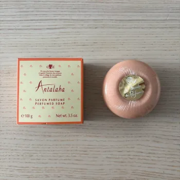 Savon Le monde en parfum • Antalaha 🌼