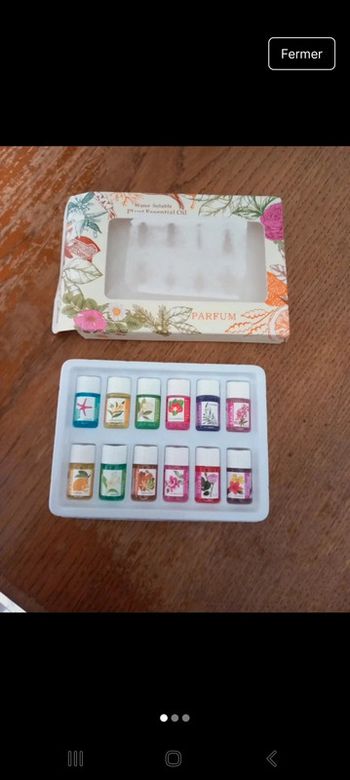 🥕coffret Neuf 12 flacons huile essentielle