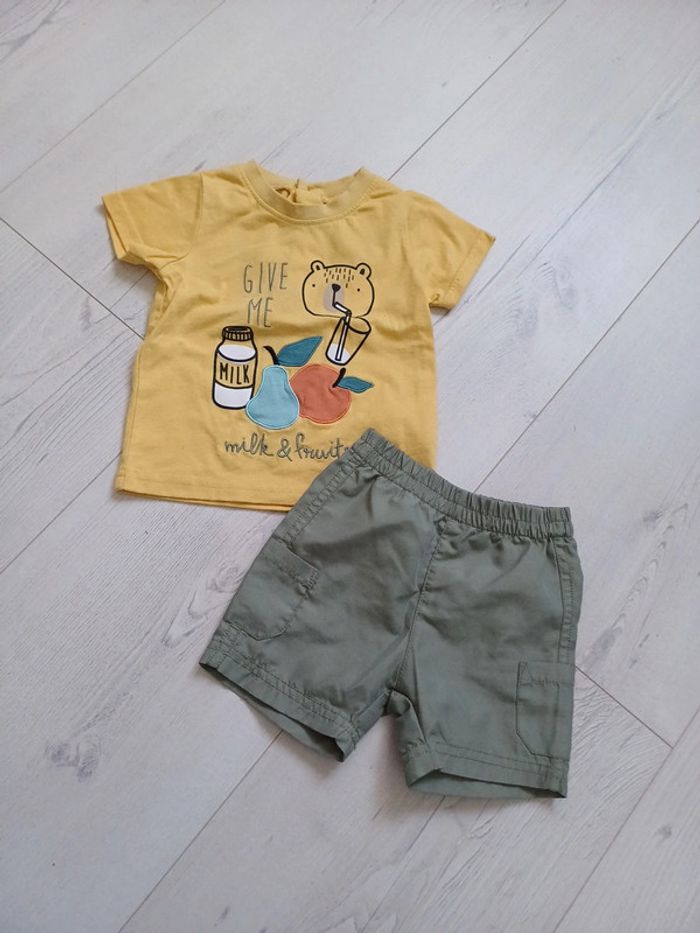 Ensemble short et t-shirt 12 mois