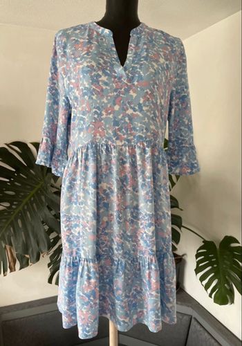 Robe fluide Esmara imprimé pastel – Taille 42/44