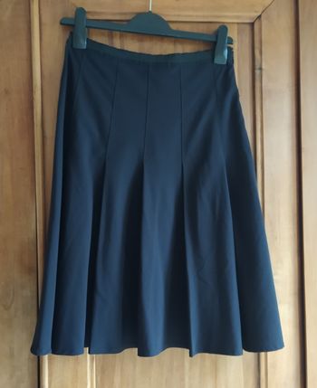 Jupe chic fille taille 38.