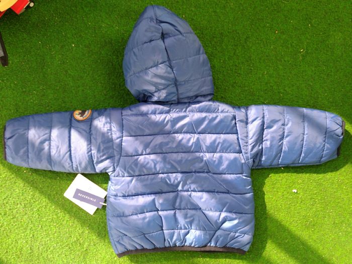 Blouson réversible bébé 6 mois - photo numéro 2