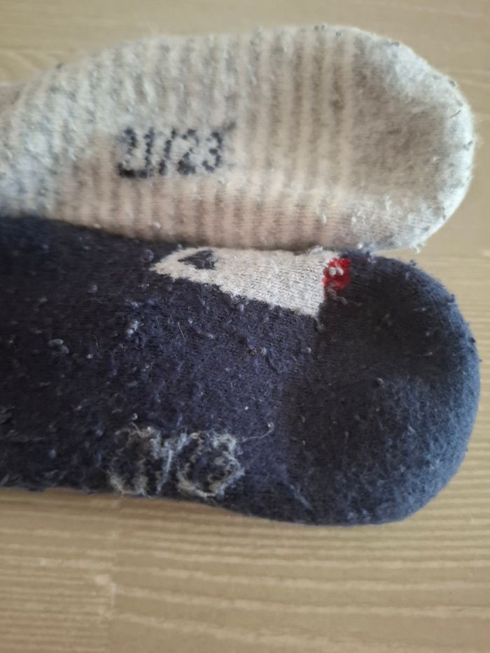 Lot 4 paires chaussettes T.21/23 - photo numéro 2