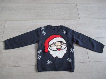 Pull de Noël bleu avec tête de père noël Kiabi Taille 24 mois